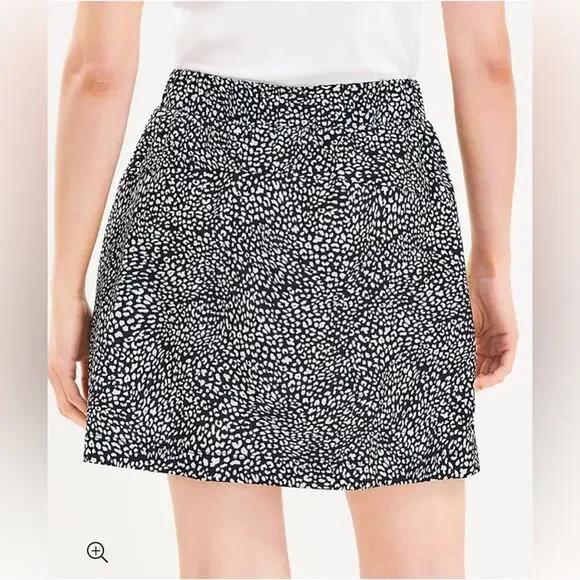 Lou & Grey Cheetah Print Wanderweave Zip Pocket Skort Skirt Black/White Size L - Picture 5 of 12